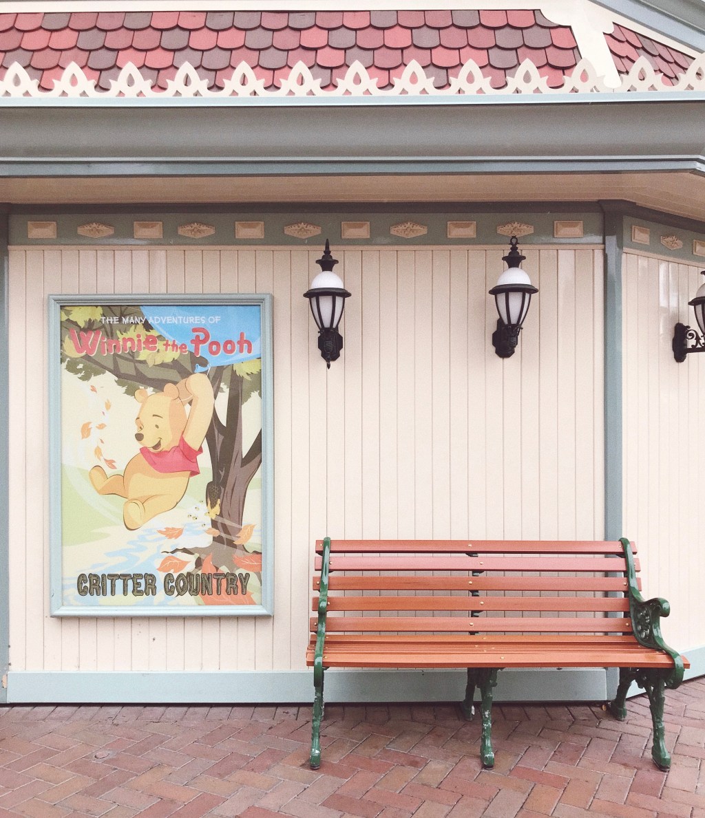 best photo spots at&nbsp;disneyland