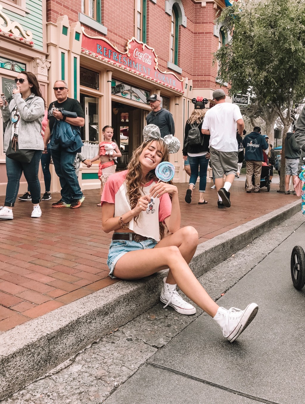 ultimate guide to: disneyland